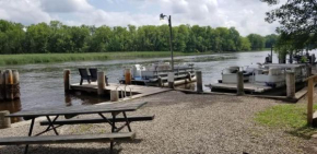 Perch Cabin - Waterfront resort on Fremont Wolf River